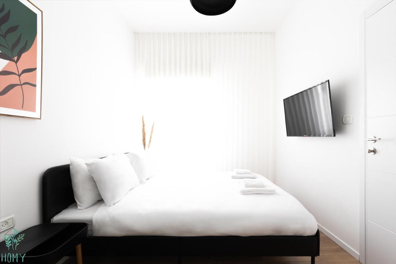 White City Eclectic Design Apartments By Homy Tel Aviv Bagian luar foto