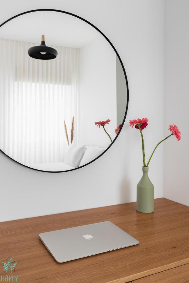 White City Eclectic Design Apartments By Homy Tel Aviv Bagian luar foto