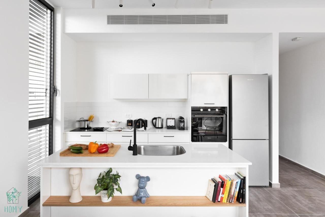 White City Eclectic Design Apartments By Homy Tel Aviv Bagian luar foto